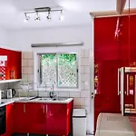 H&o Royal Townhouse In Center דירה