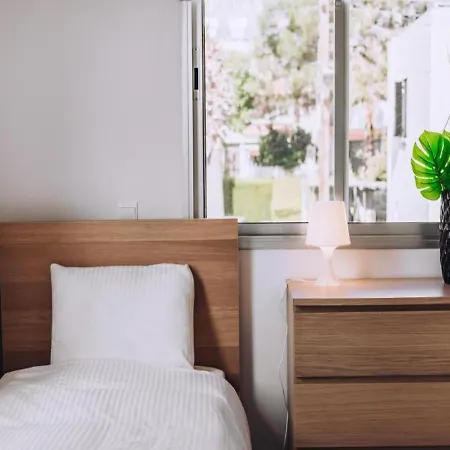 H&o Royal Townhouse In Center * Πάφος