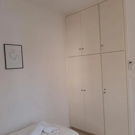 H&o Royal Townhouse In Center