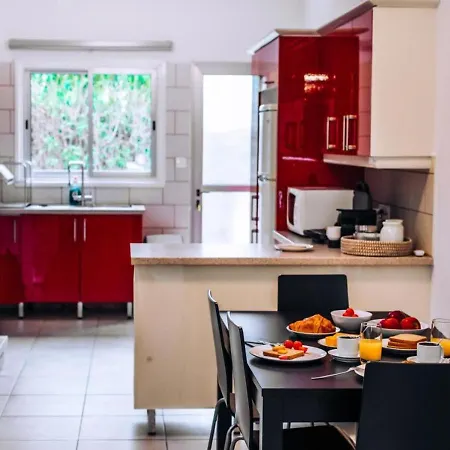 H&o Royal Townhouse In Center Apartament